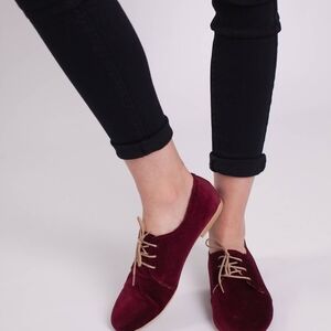 Burgundy Velvet Lace-Up Oxford Shoes